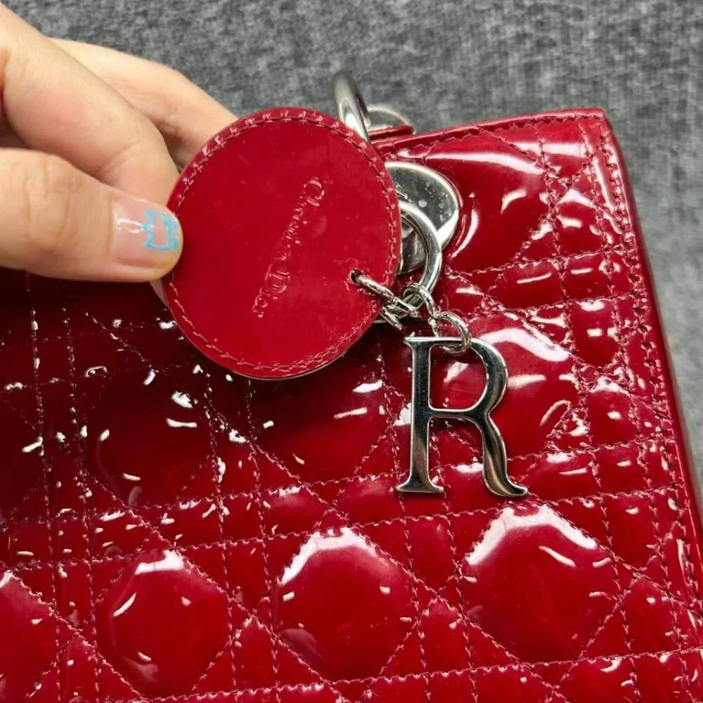 100% Authentic Dior Patent Medium Red Leather Satchel Bag - Picture 4 of 16